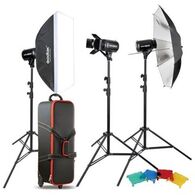 קיט תאורה Godox E300-F Dual E300 Studio Flashes Kit למכירה 